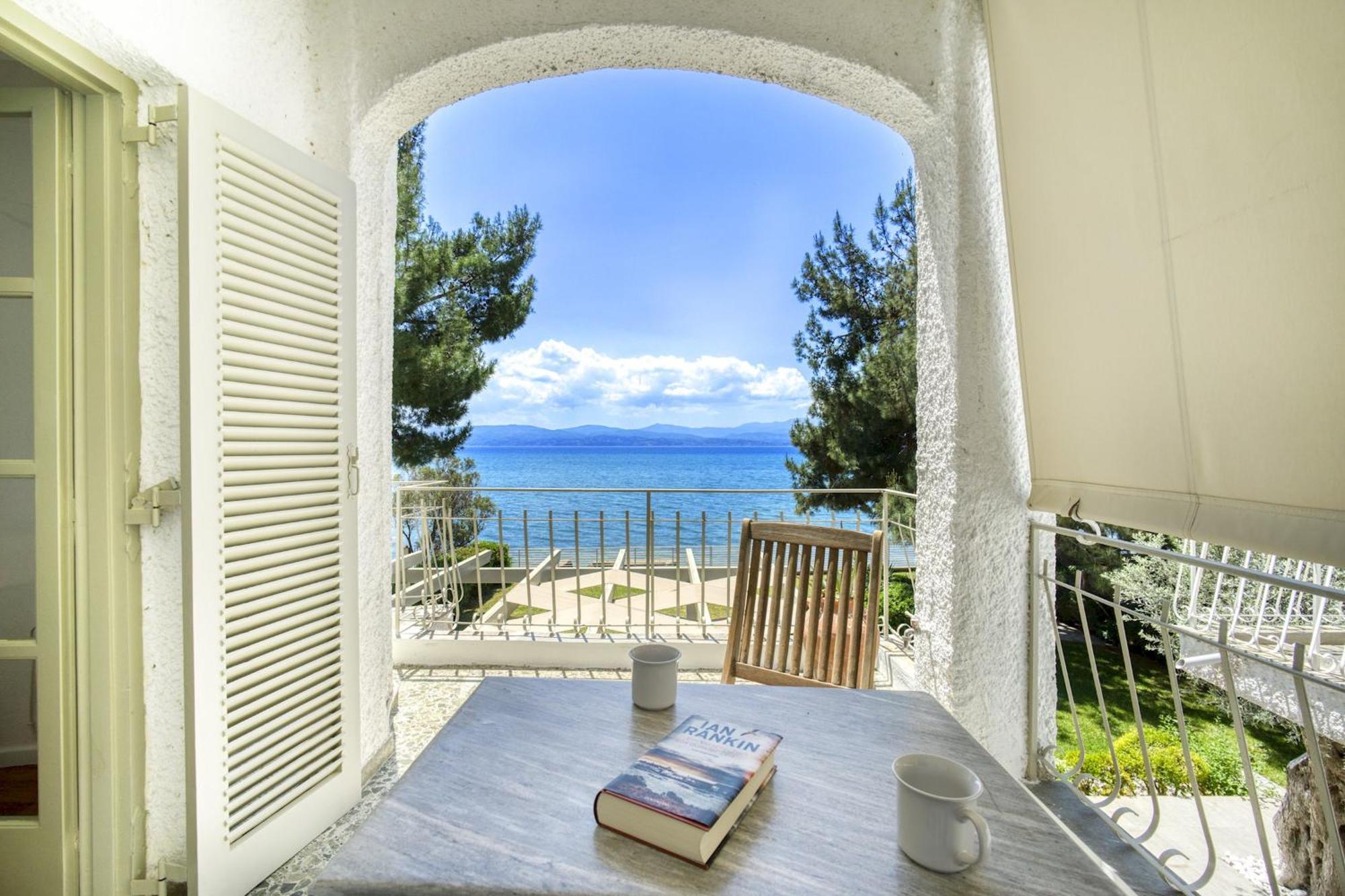 Marvelous Beach House Erétria Exterior photo