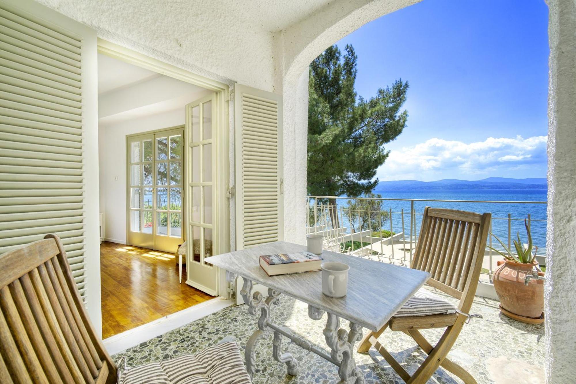 Marvelous Beach House Erétria Exterior photo